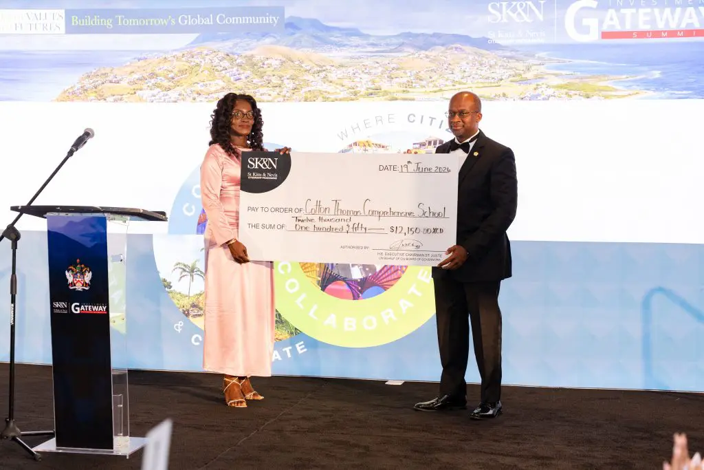 St. Kitts auction raises $4,500 for local school at IGS 2026