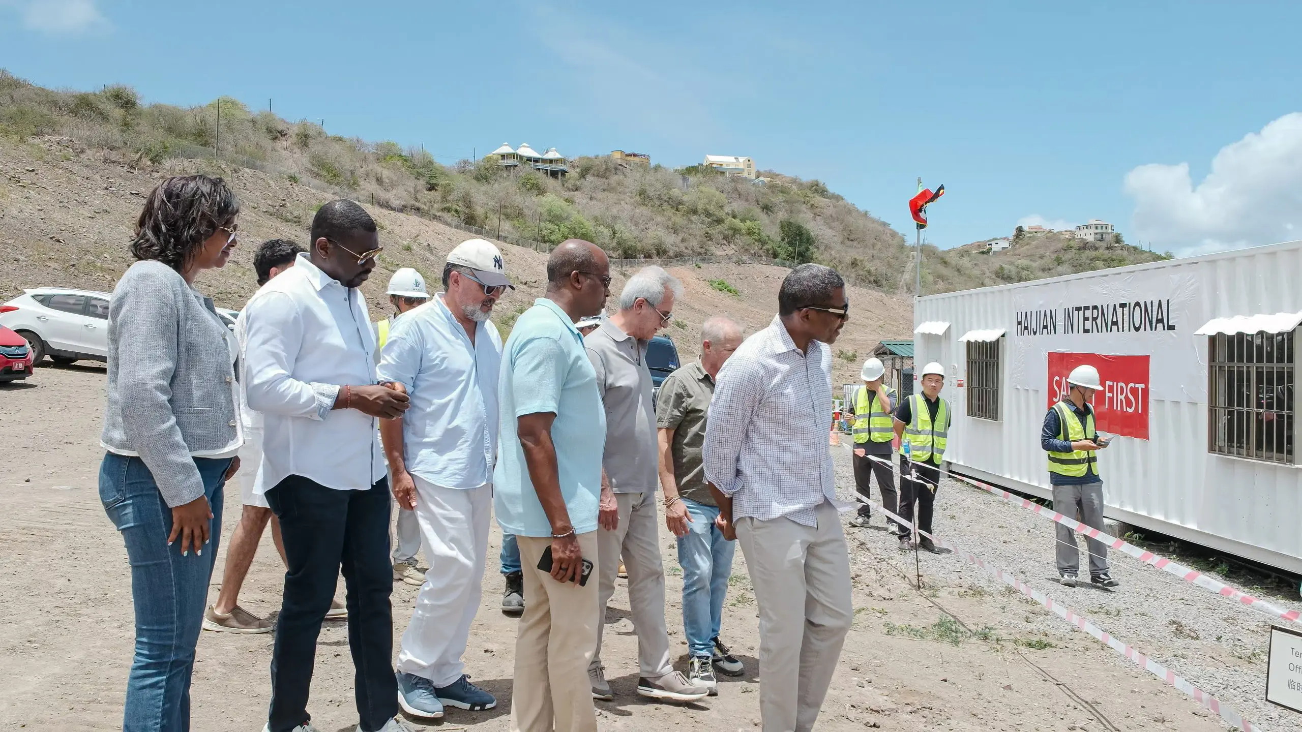 PM and Chairman visit the Prime Creative Art Work